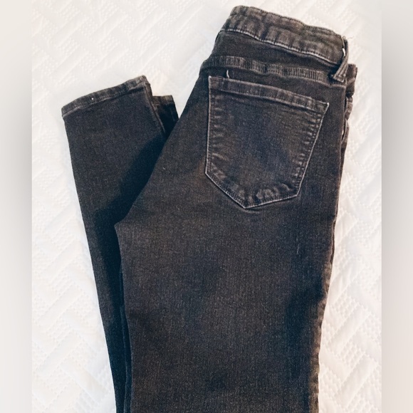 Old Navy Mid Rise Rockstar Jeans Black Wash Women’s Size 8 Short - Picture 1 of 4